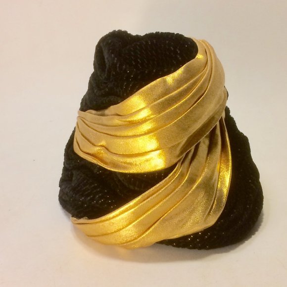 Vtg Gold Lame Black Velvet Sculptural Beehive Hat main image 5
